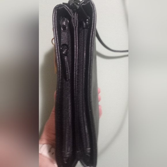 NWOT Giani Bernini Crossbody - Picture 9 of 10